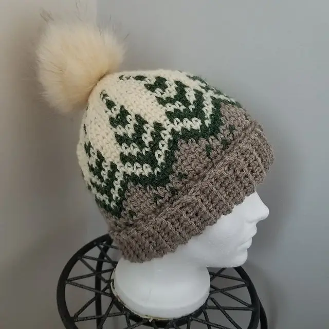 Pine Fair Isle Hat photo 2
