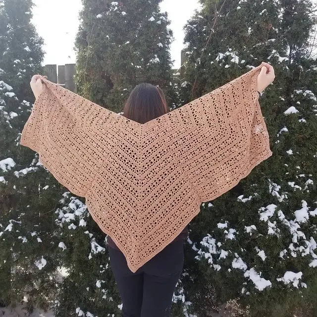 In Bloom Ruana-shawl photo 2