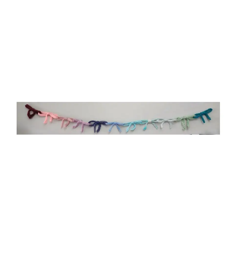 Crochet Bow Garland | Decor