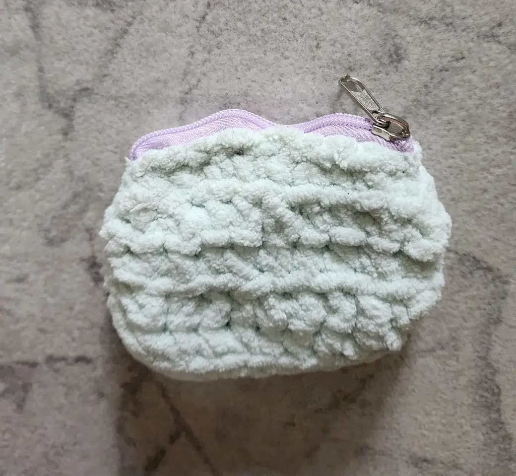 Crochet Fluffy Coin Pouch With Zipper